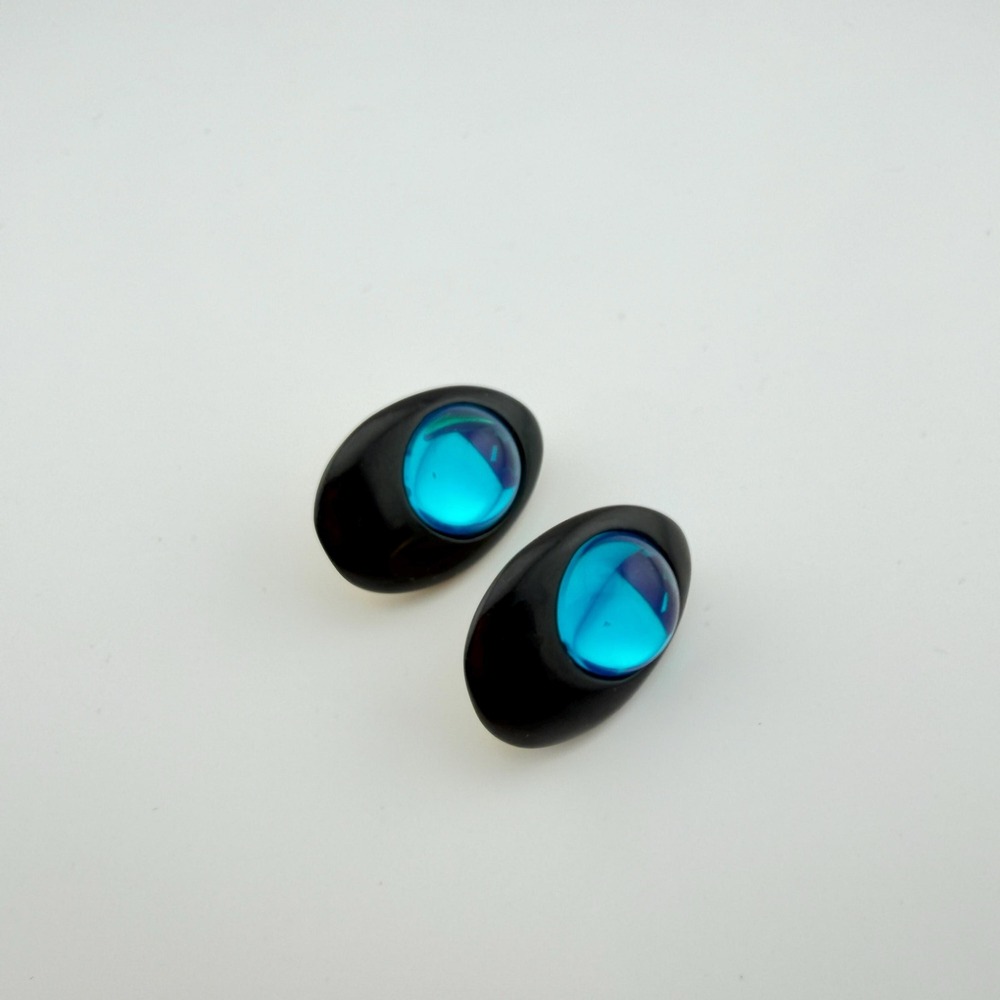 Wendy Gell 1980s Clip-On Earrings, Black & Blue Lucite Cabochon, Signed Designer
